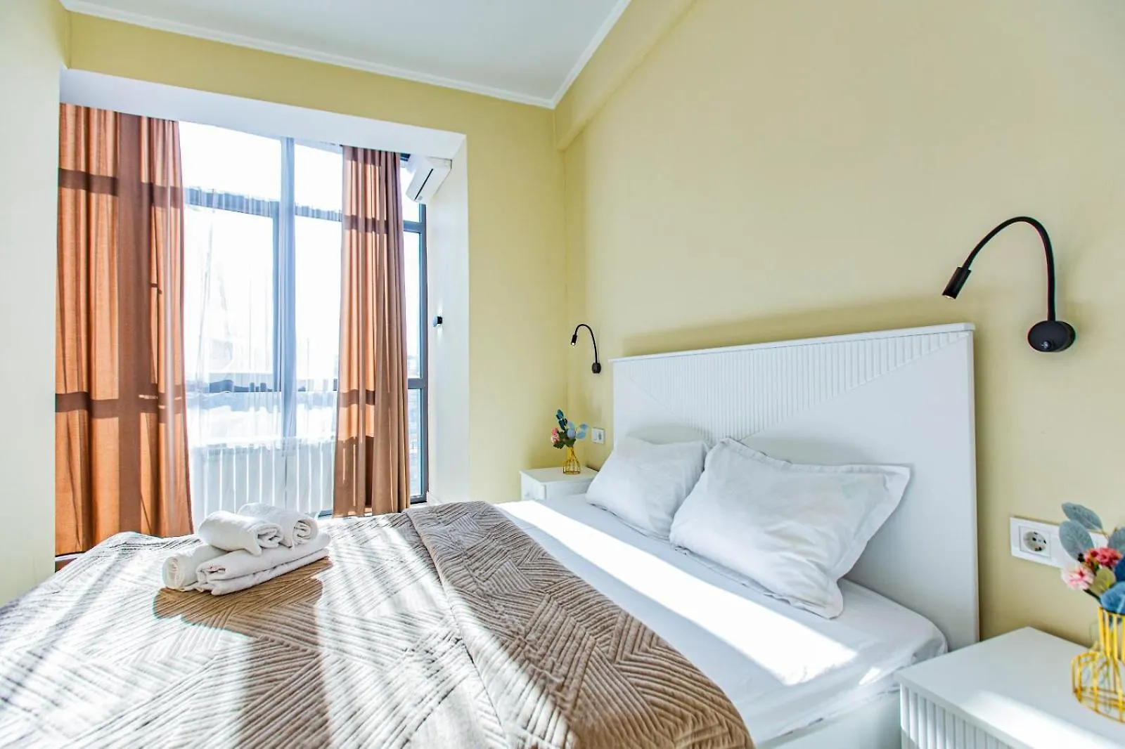 Lamiya 2-Room Apartments Almaty