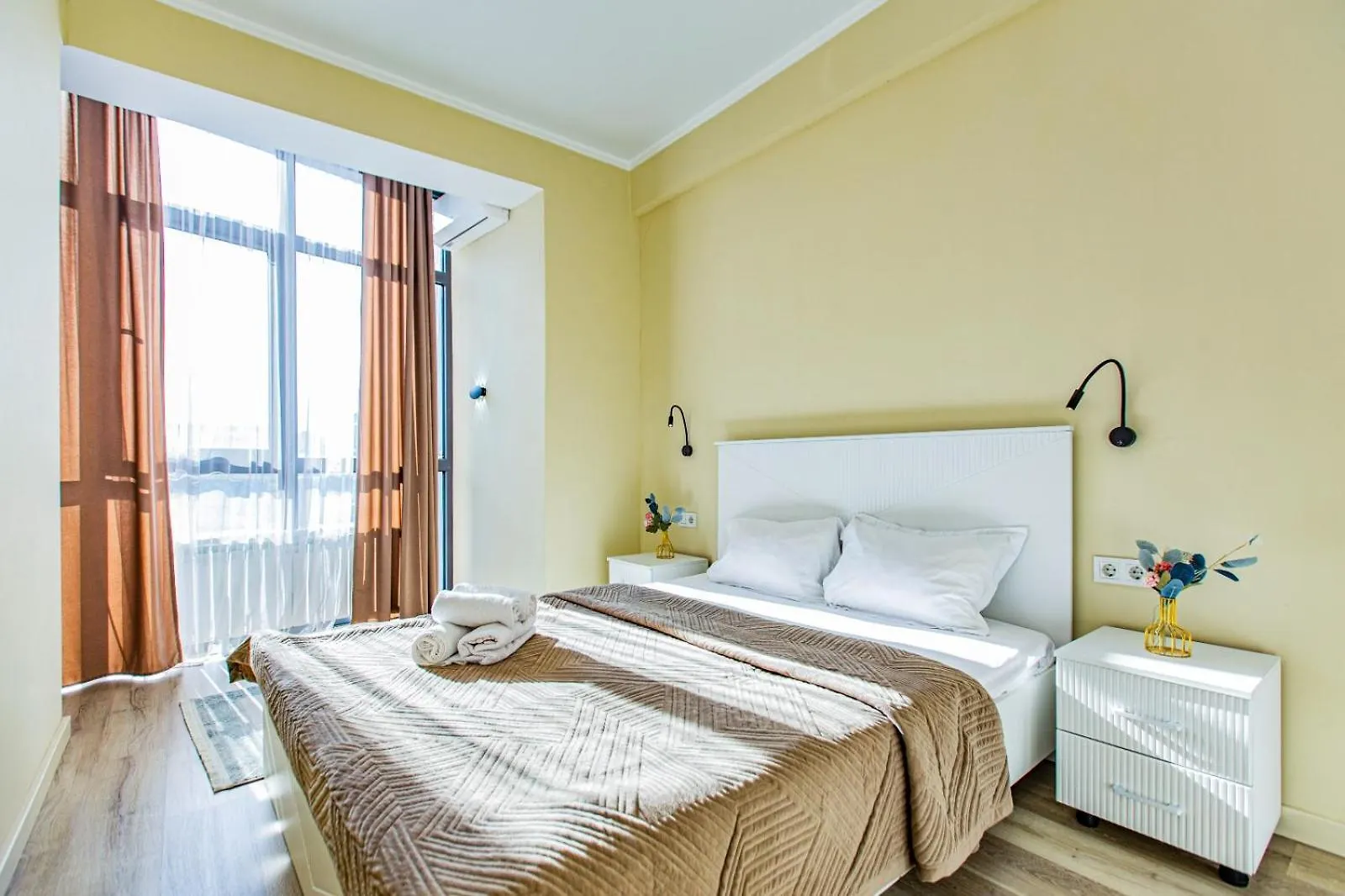 Lamiya 2-Room Apartments Almaty
